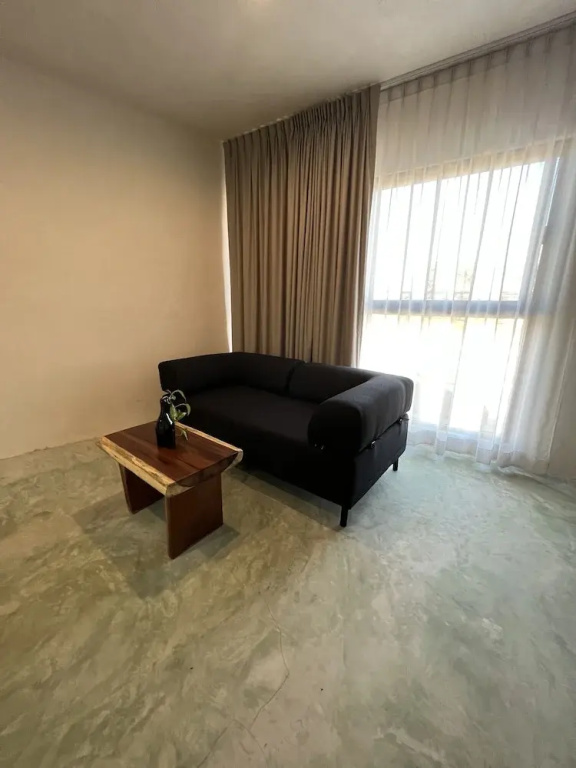 Standard Double room with street view (full double bed)