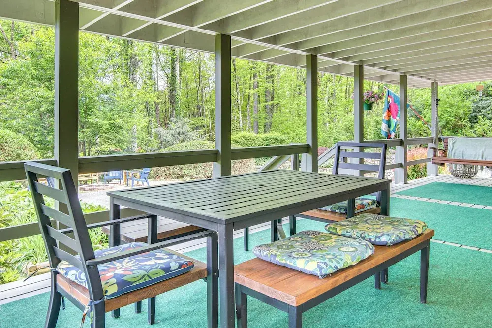 Family Friendly! Mtn Getaway in Maggie Valley