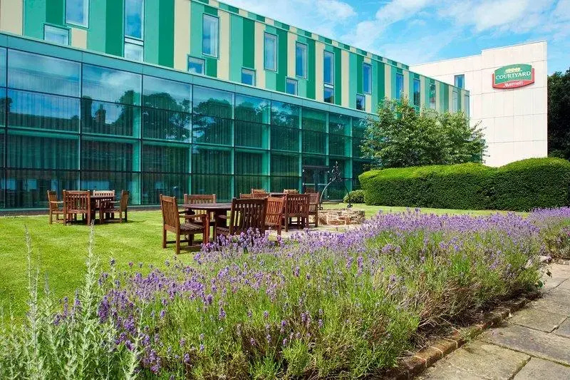 Courtyard by Marriott London Gatwick Airport - Chambres