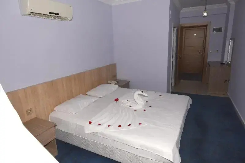 Demirci Hotel - Chambres