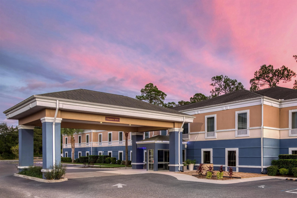 Best Western Waldo Inn and Suites