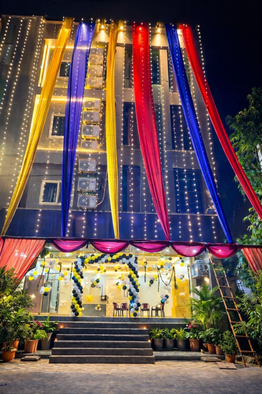Hotel RK palace near airport