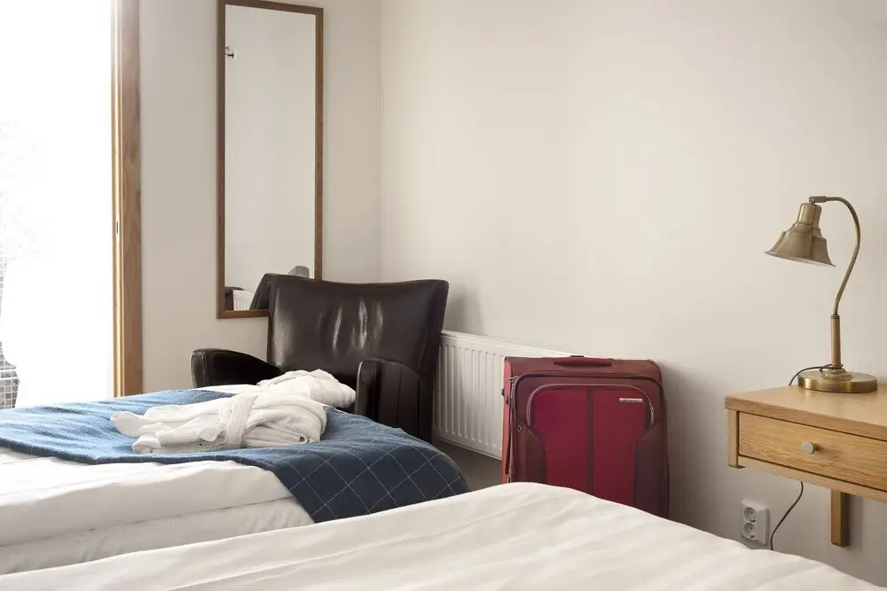 Economy room