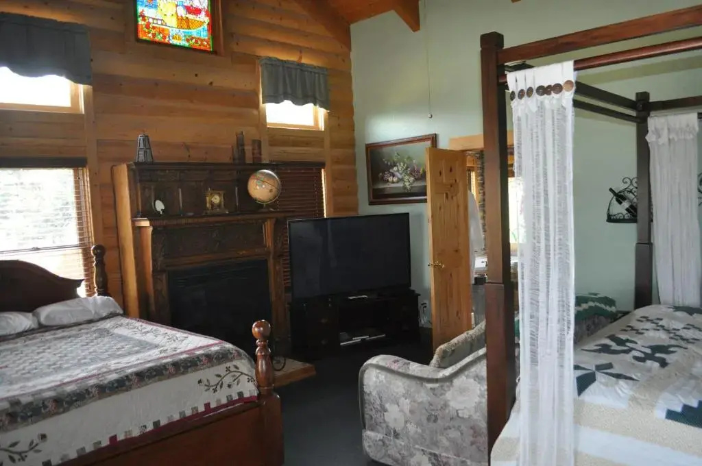 Elkwood Manor Bed & Breakfast - Chambres