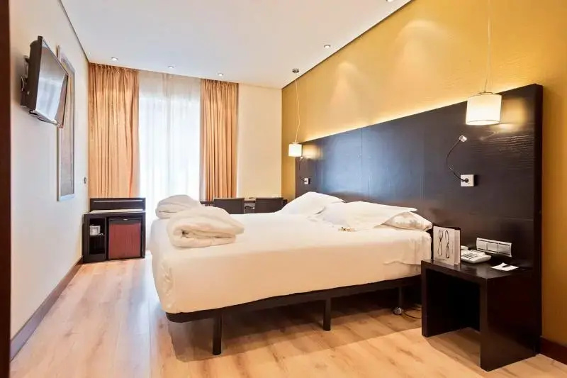Occidental Pamplona - Chambres