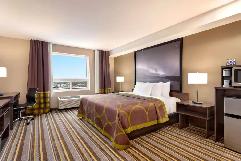 Double Suite (full double bed)