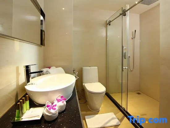Люкс Deluxe в Hotel Mermaid Bangkok