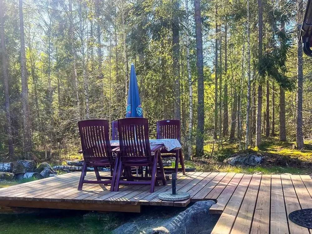 6 Person Holiday Home in Bredaryd