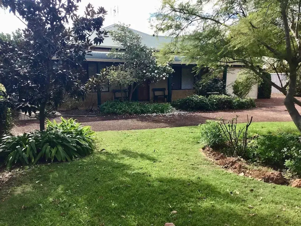 Discover the Charm of Hakea Haven