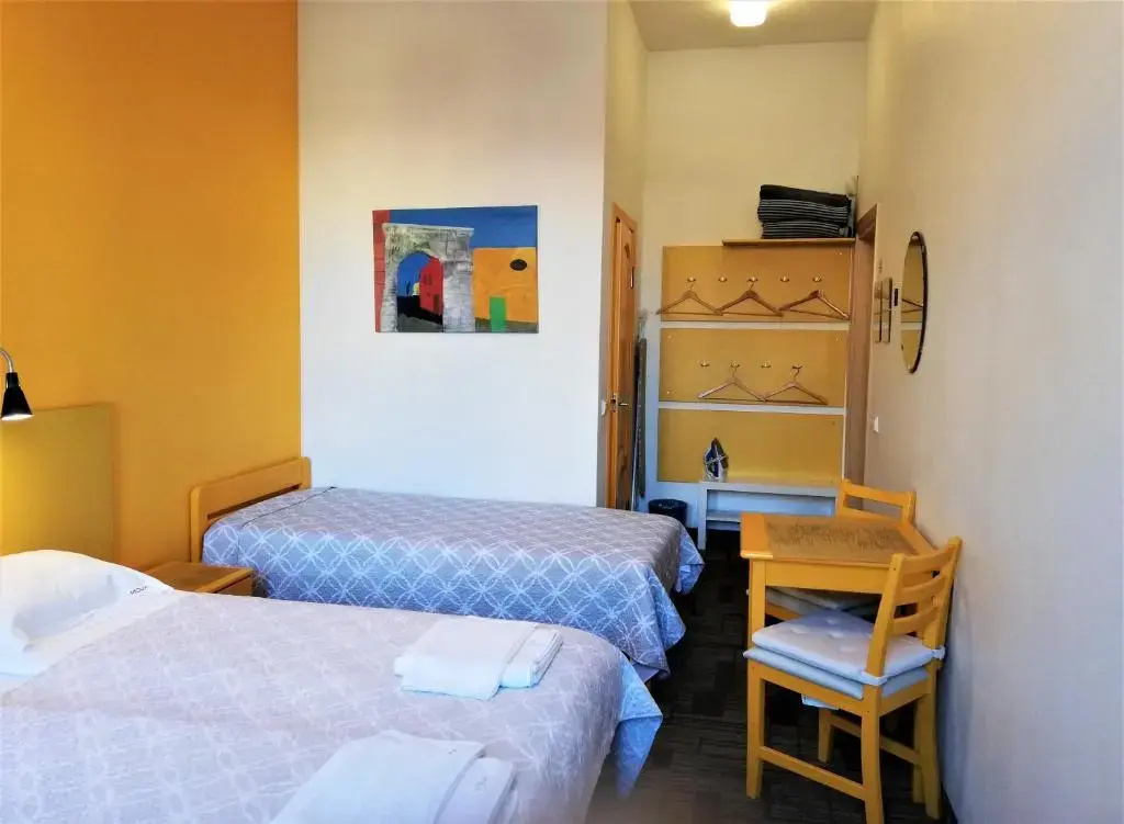 Standard Triple room with balcony