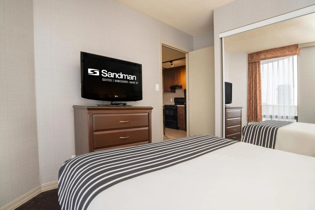 Sandman Suites Vancouver on Davie - фото 17