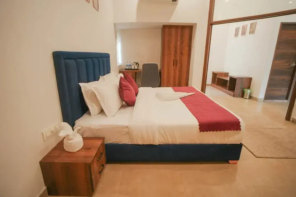 Hotel photo 12