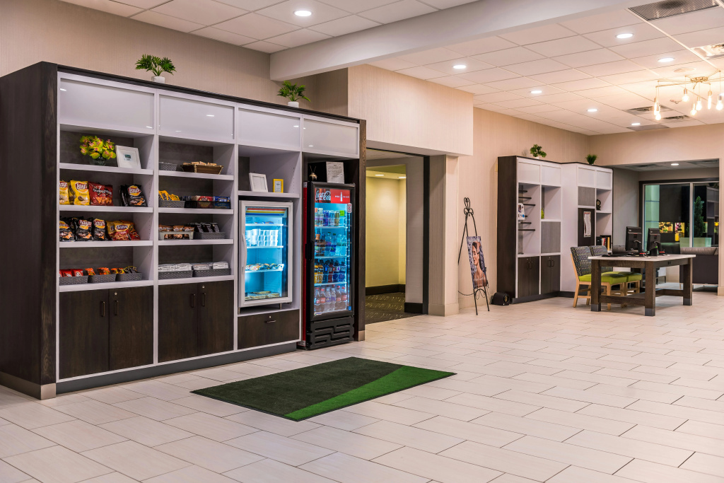 Holiday Inn Auburn-Finger Lakes Region by IHG - Général