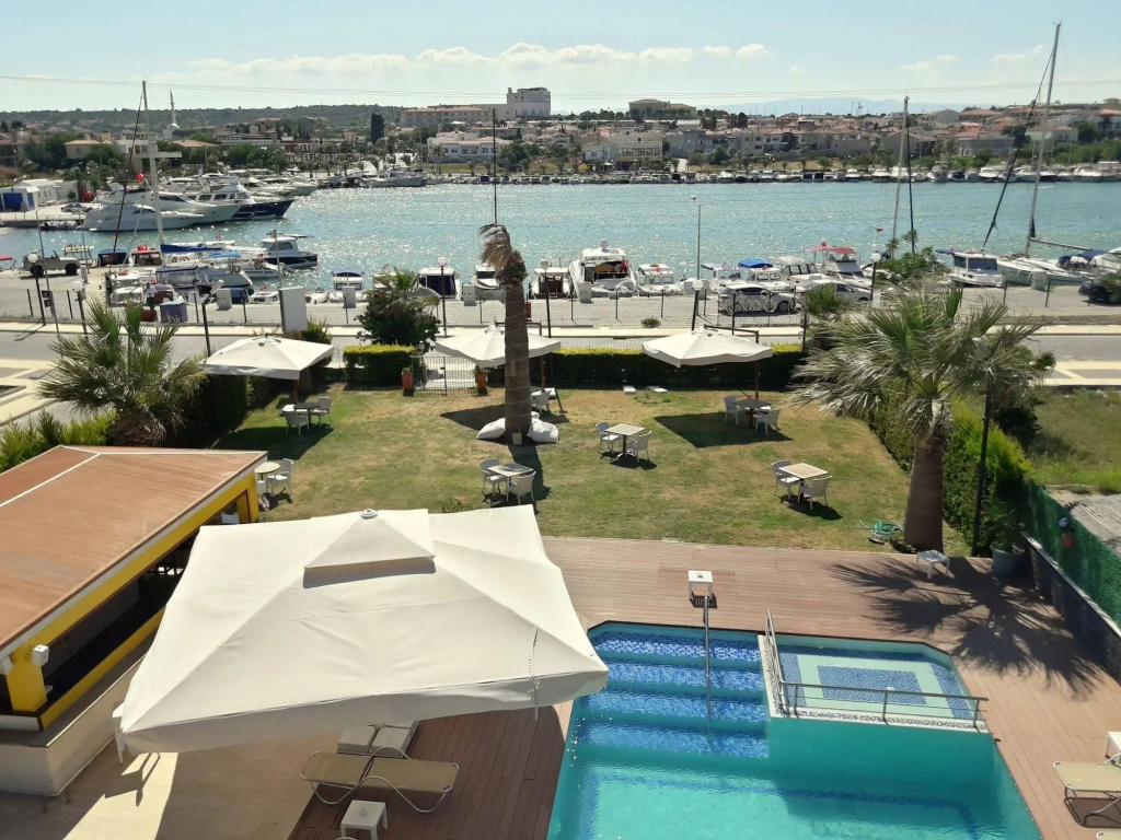 Hotel photo 13