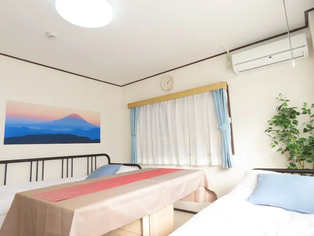 Roland’s House 302 사진 1