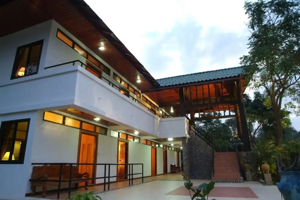 Двухместный номер Standard с балконом двуспальная кровать в Phudara Resort