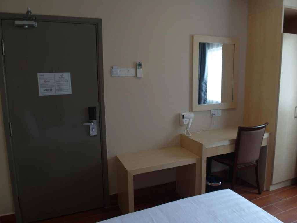 Отель Hotel Metro at KL Sentral в Куала-Лумпуре
