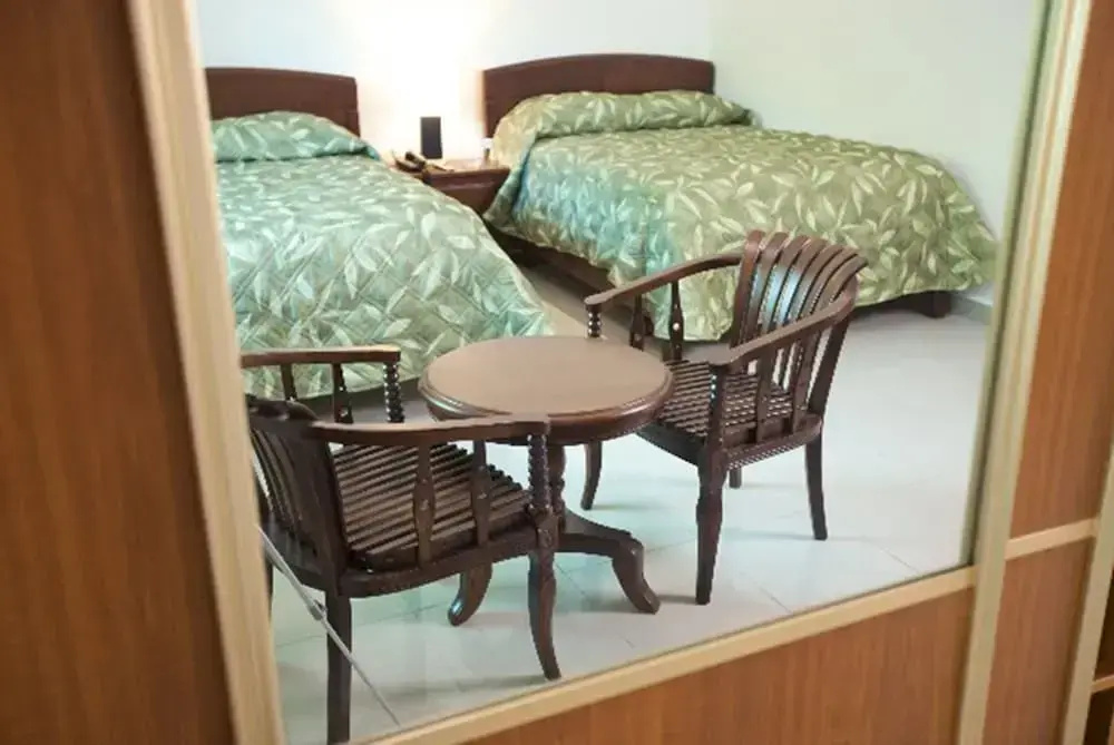 2 Bedrooms Suite with balcony