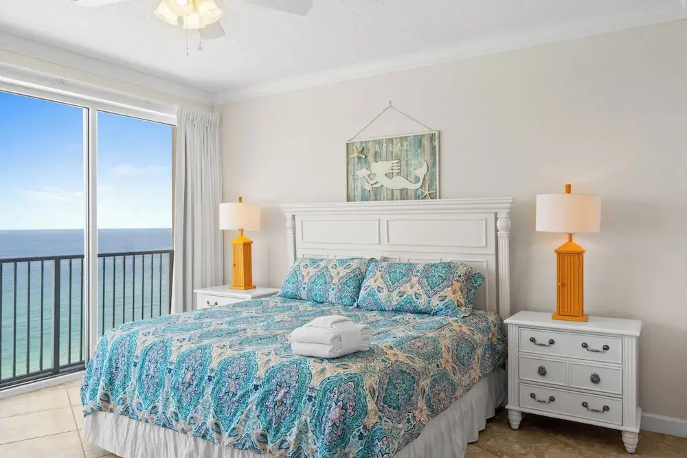 Boardwalk Beach Resort by Book That Condo - Chambres