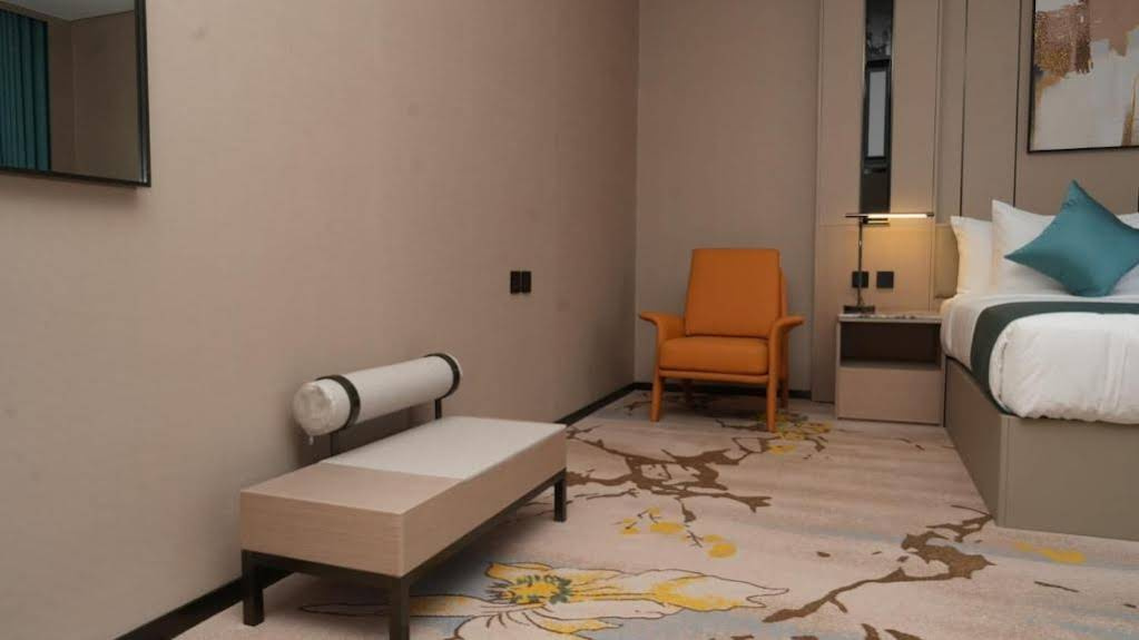 Отель Rosa Grand Hotel Granada в Эр-Рияде