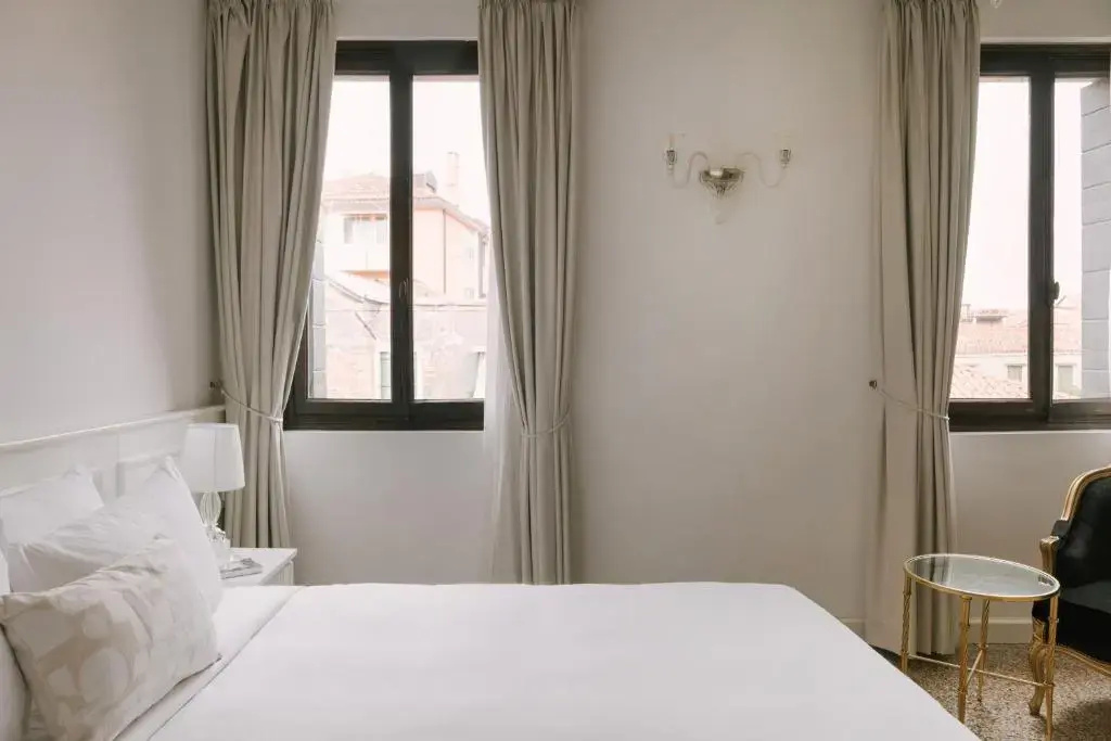 IH Hotels Venezia Salute Palace Hotel - Chambres