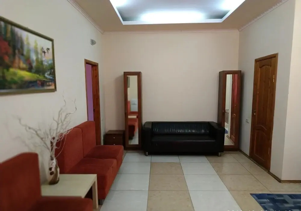 2 Bedrooms Standard Family room