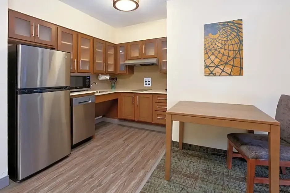 Staybridge Suites Corning by IHG - Chambres