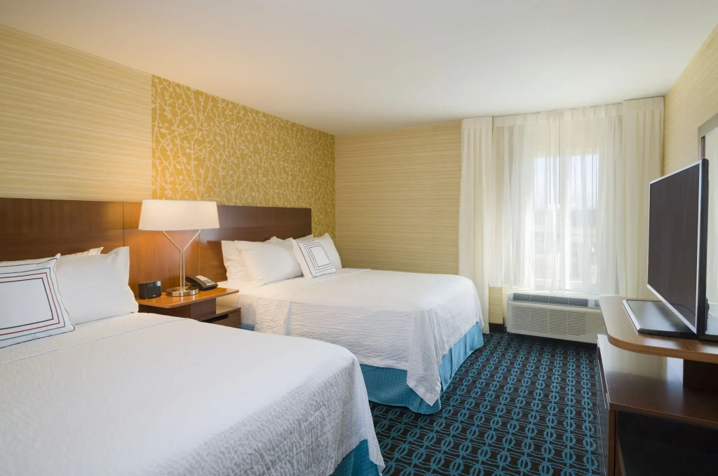 Fairfield Inn & Suites Paramus