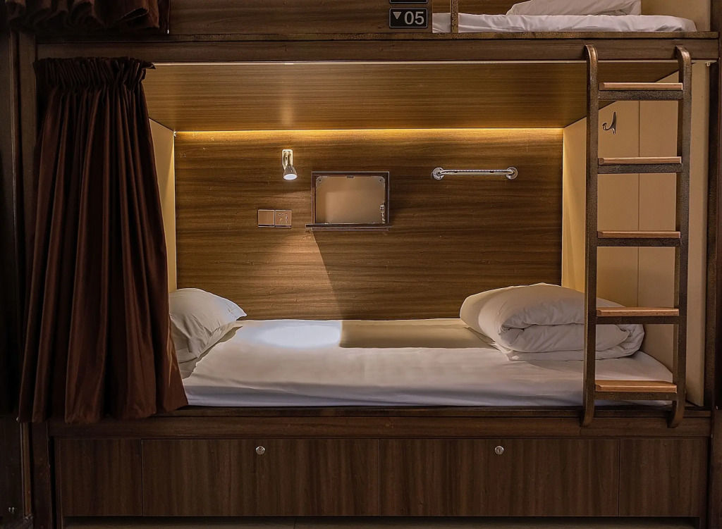 The Hump Youth Hostel by null