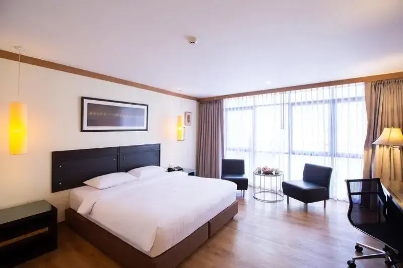 Executive Double room (full double bed)