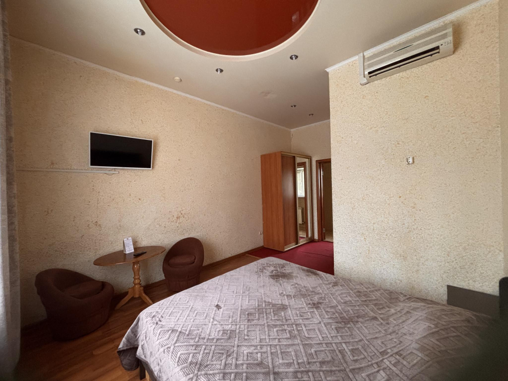 Standard Double room (full double bed)