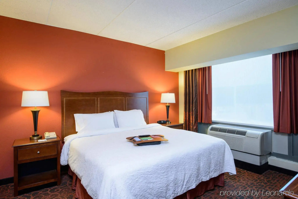 Hampton Inn Philadelphia Center City-Convention Center photo 4