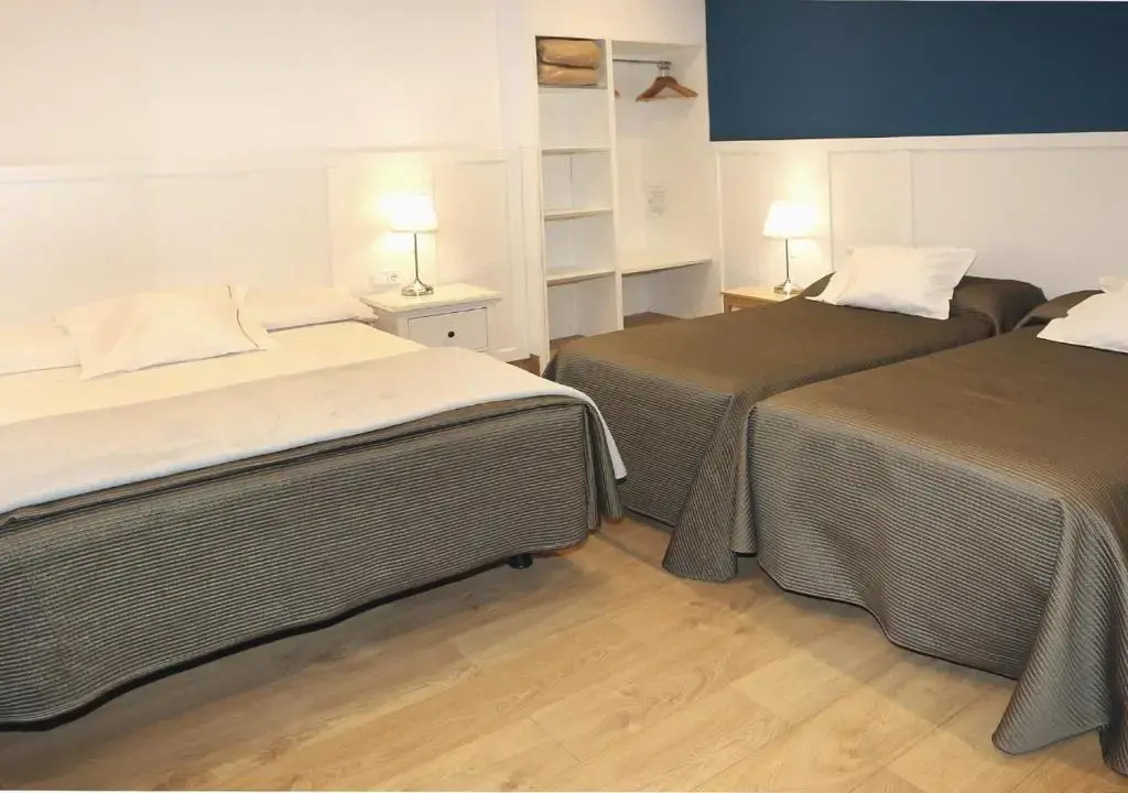 Economy Quadruple room