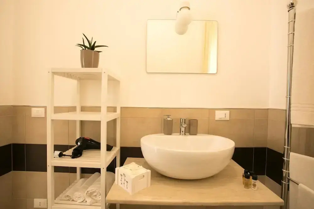 2 Bedrooms Apartment with sea view