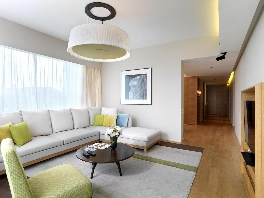 Lanson Place Bukit Ceylon Serviced Residences