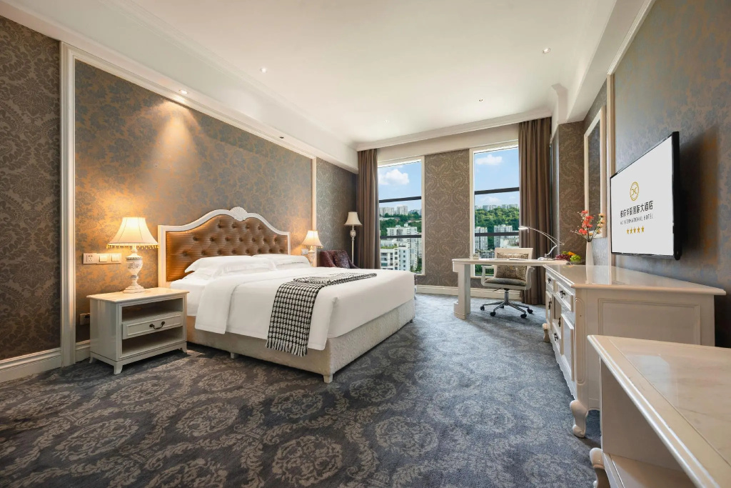 Chongqing Huachen International Hotel in Chongqing