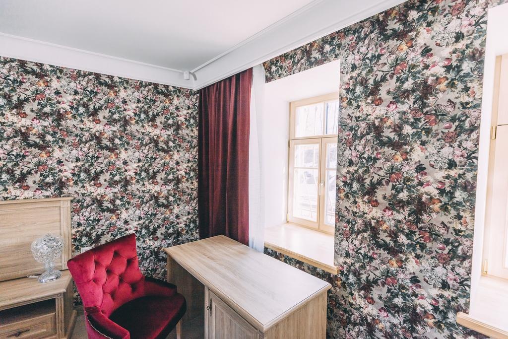 Usadyba Zhuravlevykh Mini-Hotel - Tap to explore photos