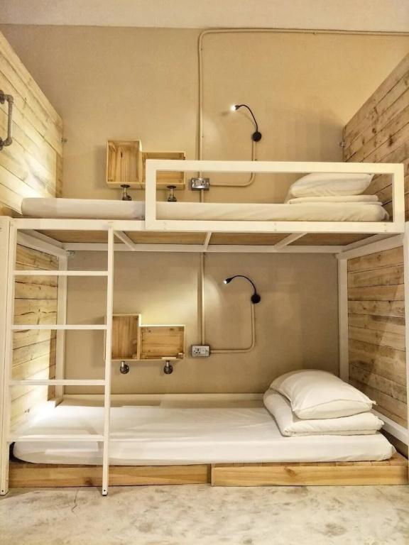 Comfort room
