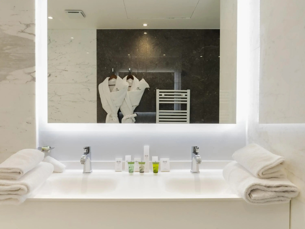Hotel photo 15