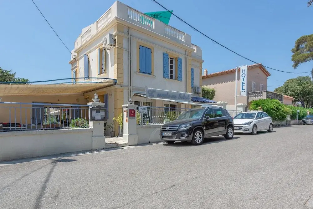 Escale au soleil Hôtel et Appartement