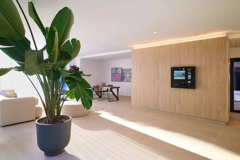 Hotel M.A. Luna Arabial — 2