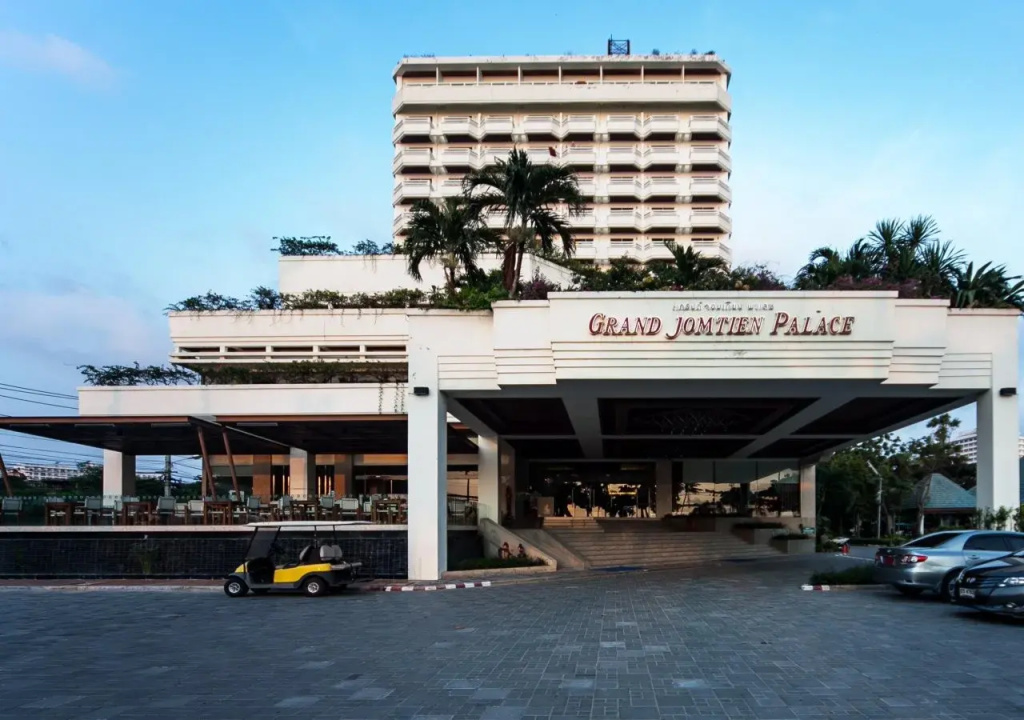 Grand Jomtien Palace Hotel — фото