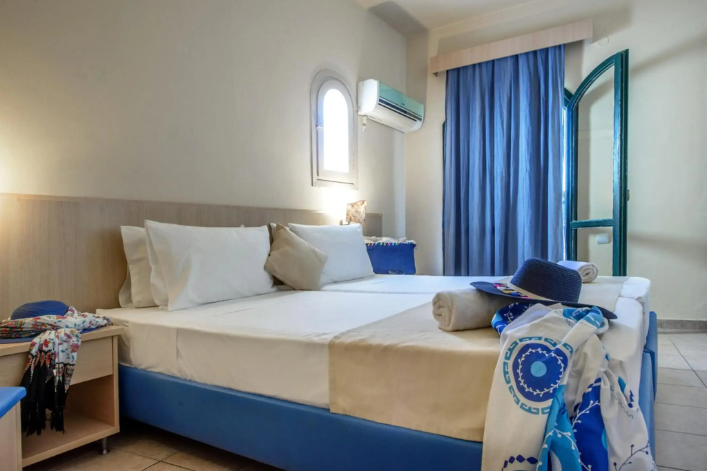 Theros Resort - Général