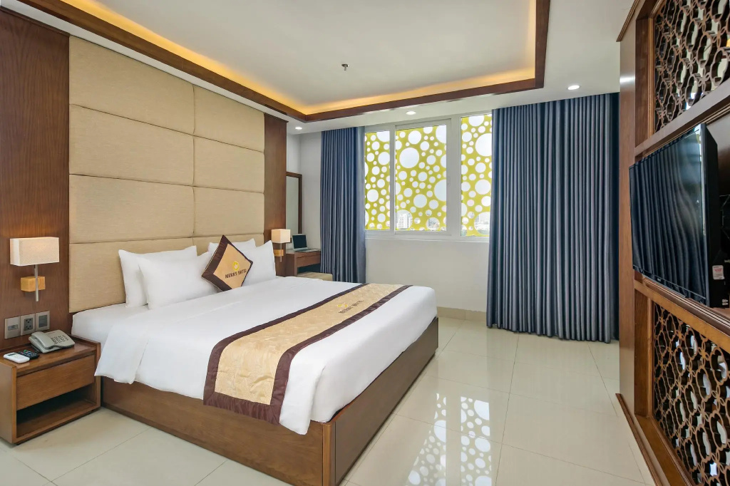 Double Suite (full double bed)
