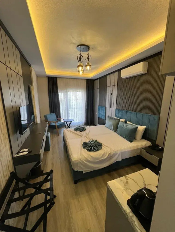 Economy room