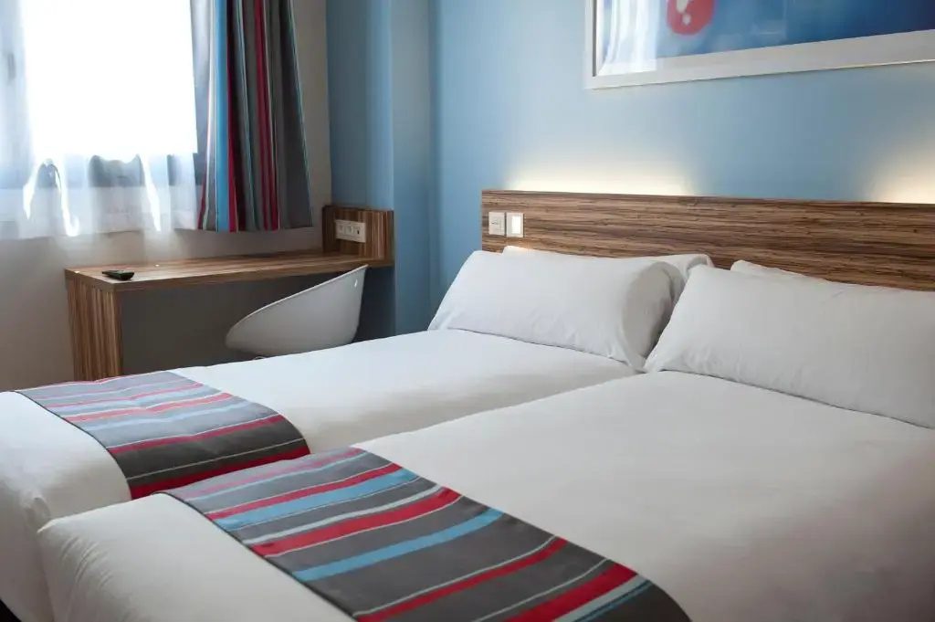 Travelodge Barcelona Fira Hotel - Chambres