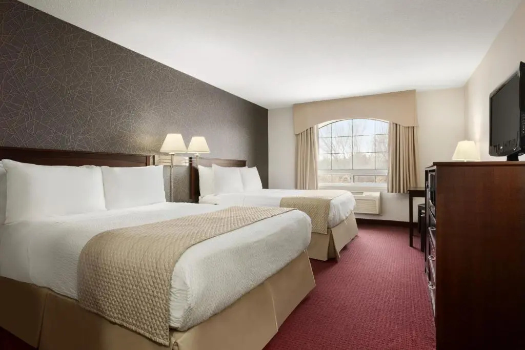 Superior Quadruple room