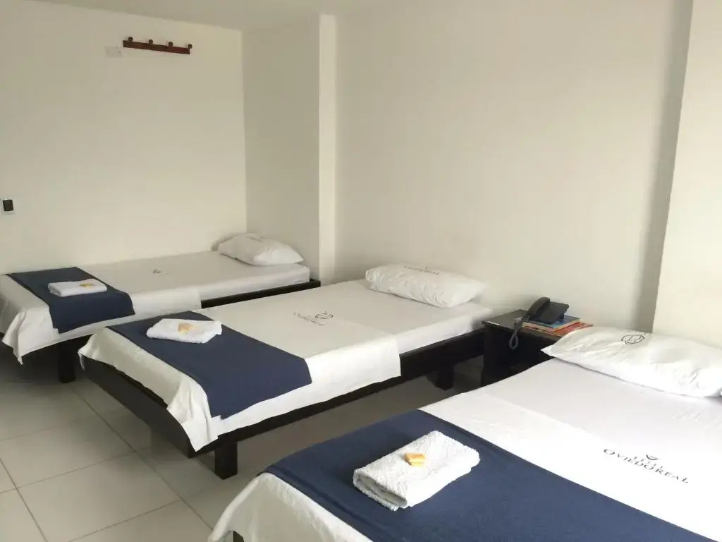 Hotel Oviedo Real - Chambres