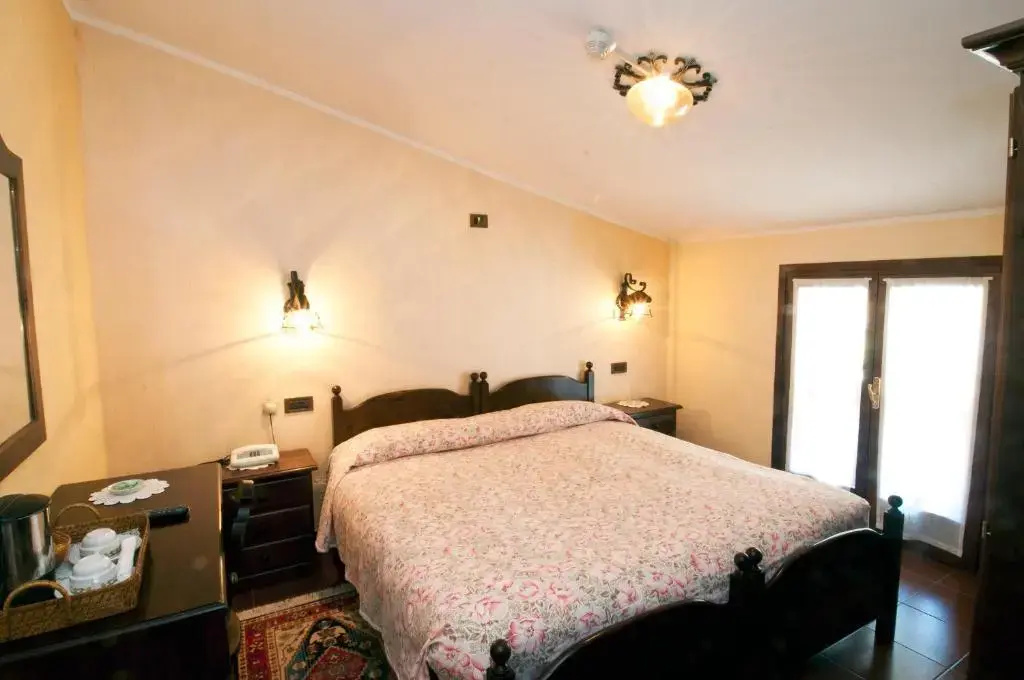 Hotel Ristorante Lago Bin - Chambres