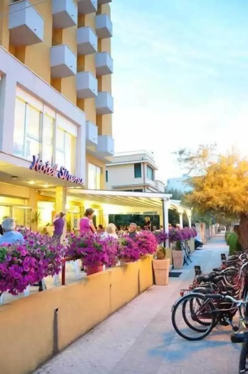 Hotel Sirena